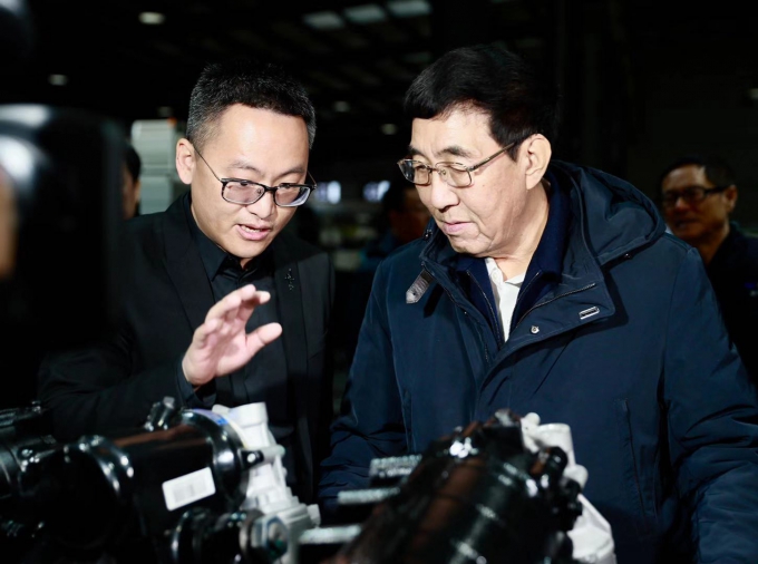 5de4c610d21c9160640.jpg 5de4c610d21c9160640.jpg